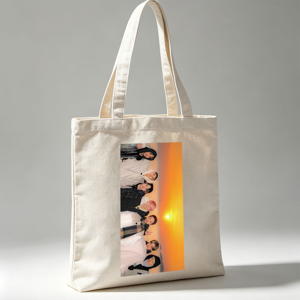 Stray Kids Sunset Beach Group Photo - Canvas tote bags