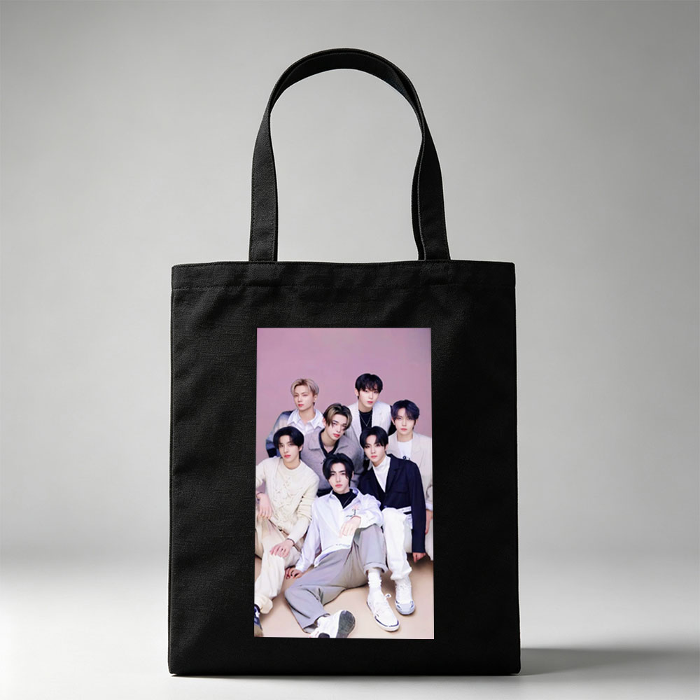 ENHYPEN Group Photo in Stylish Outfits Against Soft Pink Background - Canvas tote bags