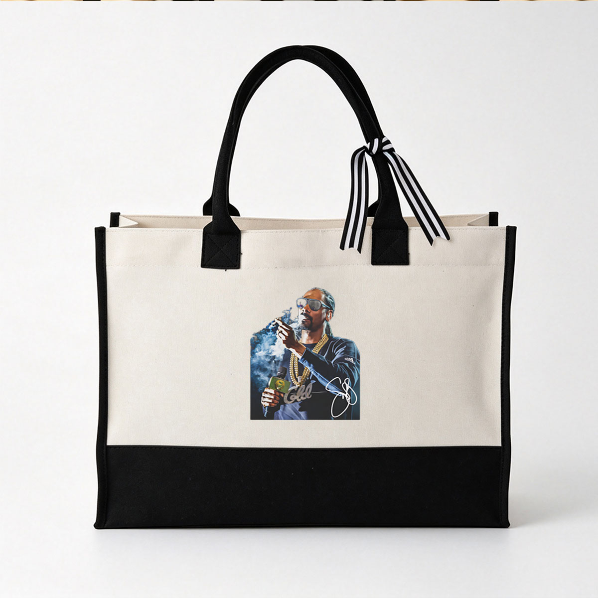 Snoop Dogg Smoking with Microphone and Gold Chains - Canvas patchwork gift tote bag