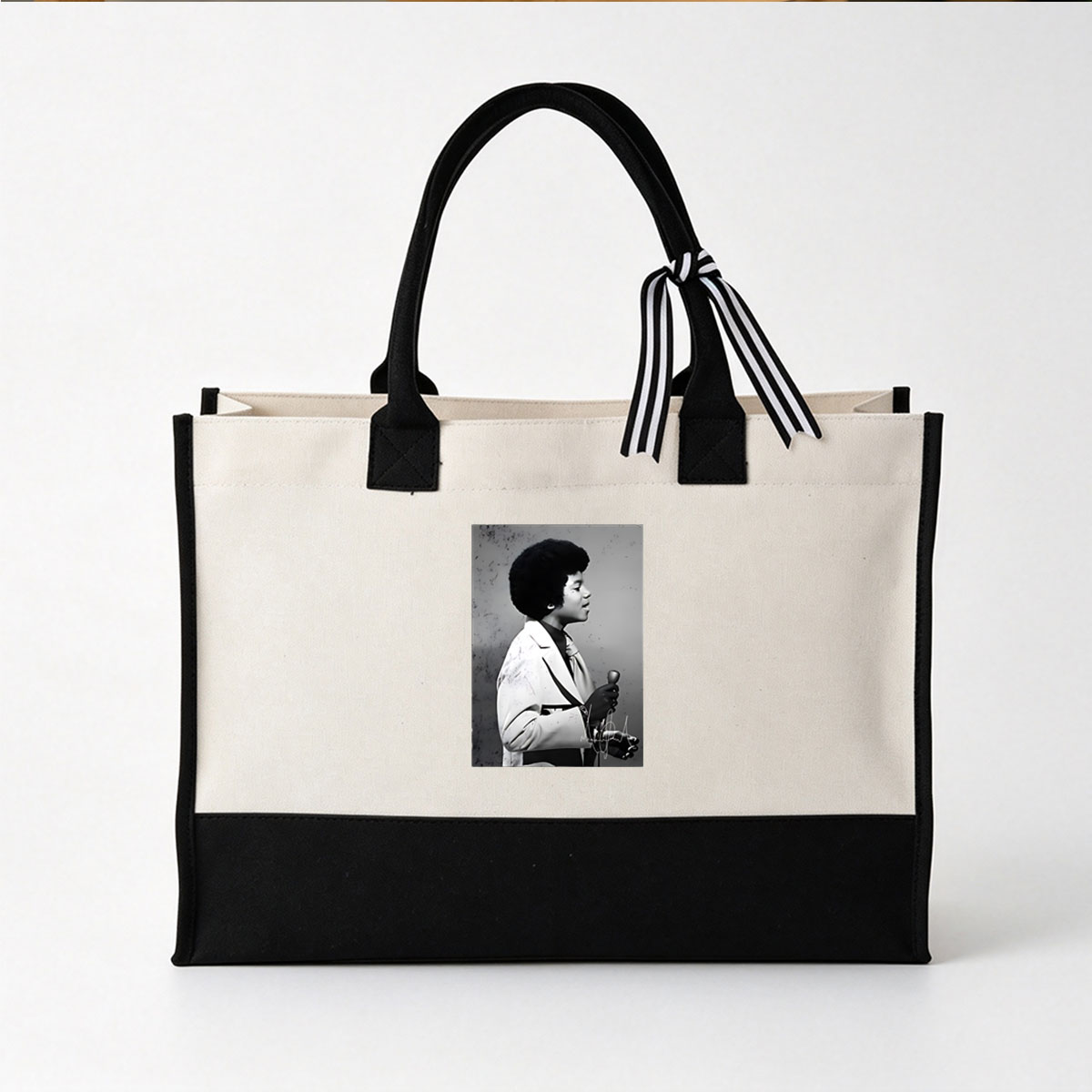 Aretha Franklin Performing with Microphone in Classic White Suit - Canvas patchwork gift tote bag