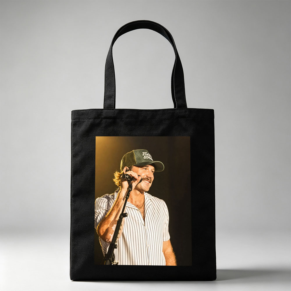 Luke Bryan Performing on Stage with Microphone and Hat - Canvas tote bags
