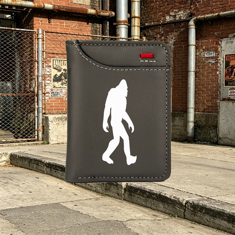 Unisex Vertical Wallet with Bigfoot Silhouette Print – Compact Card Holder for Outdoor Enthusiasts and Adventure Seekers – Ideal for Hiking, Camping, Daily Use – Perfect Gift for Nature Lovers and Explorers