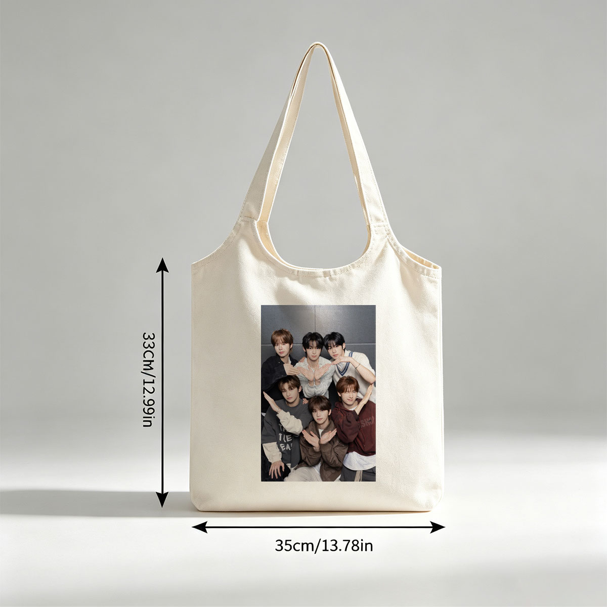 NCT Dream Group Photo - Six Members Posing Together with Hand Gestures in Casual Outfits - Canvas shoulder bags/