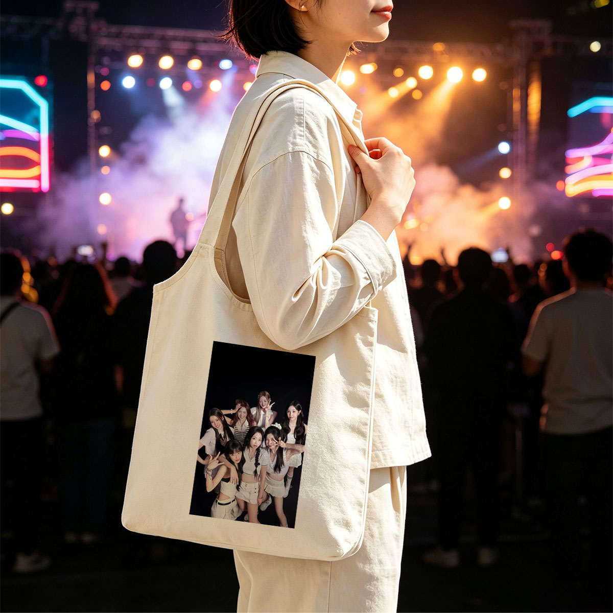 Kep1er Group Photo in White Outfits on Black Background - Canvas shoulder bags/