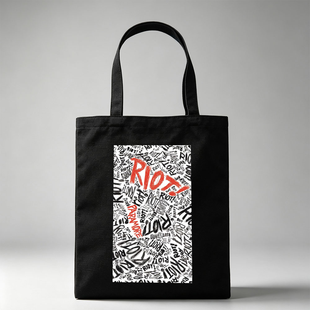 Paramore Riot Scene - Bold Red and Black 