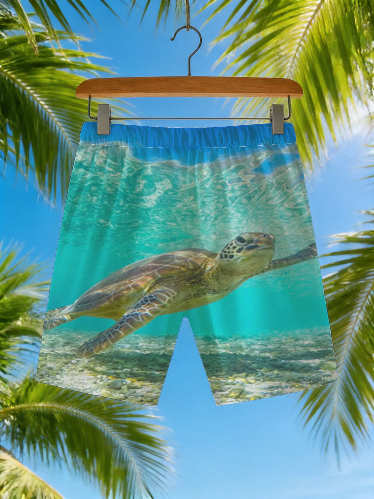Sea Turtle Swimming in Crystal Clear Waters -  Beach shorts