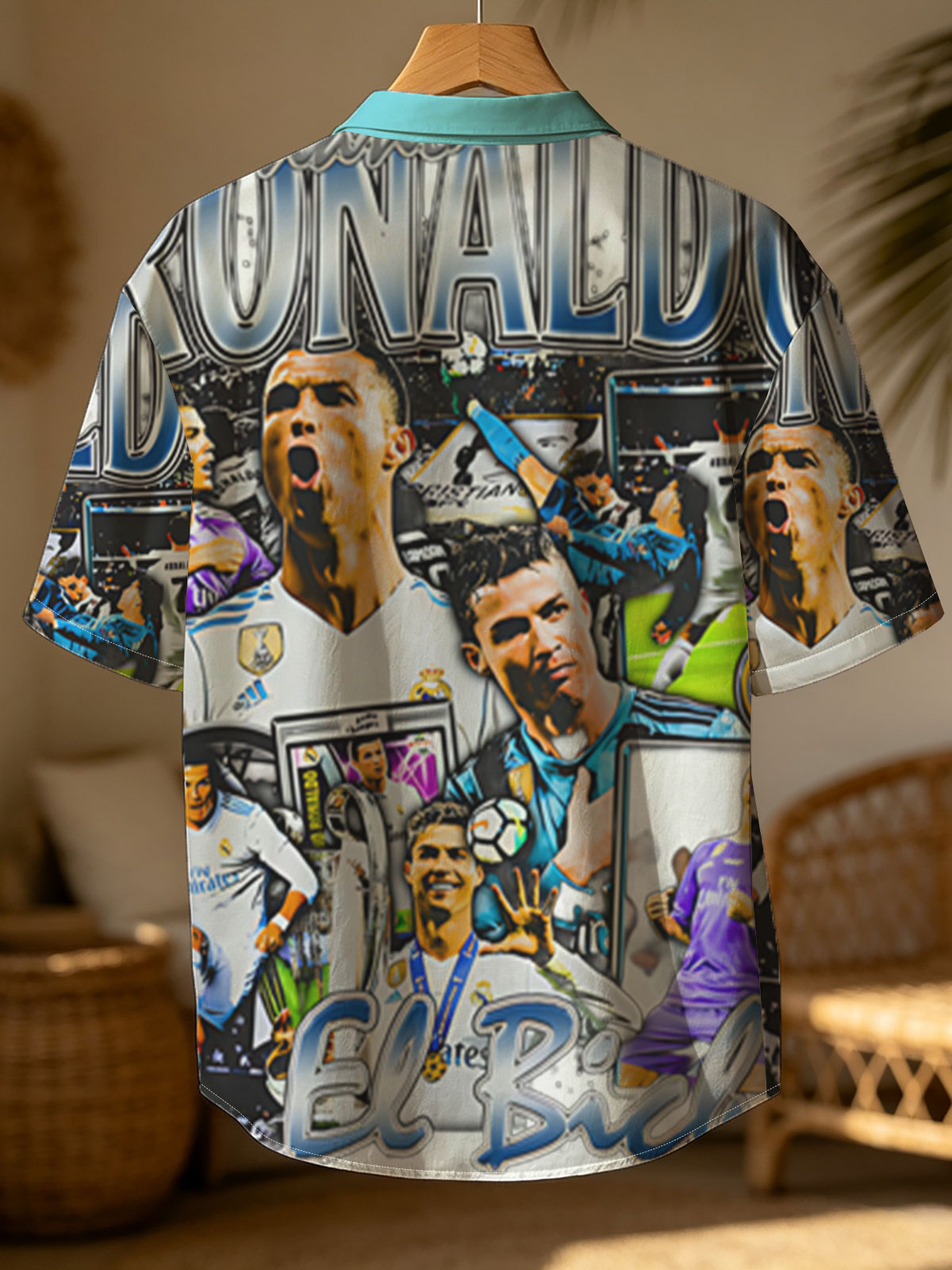 Cristiano Ronaldo: El Bicho – Real Madrid Legend and Football Icon -  Shirt