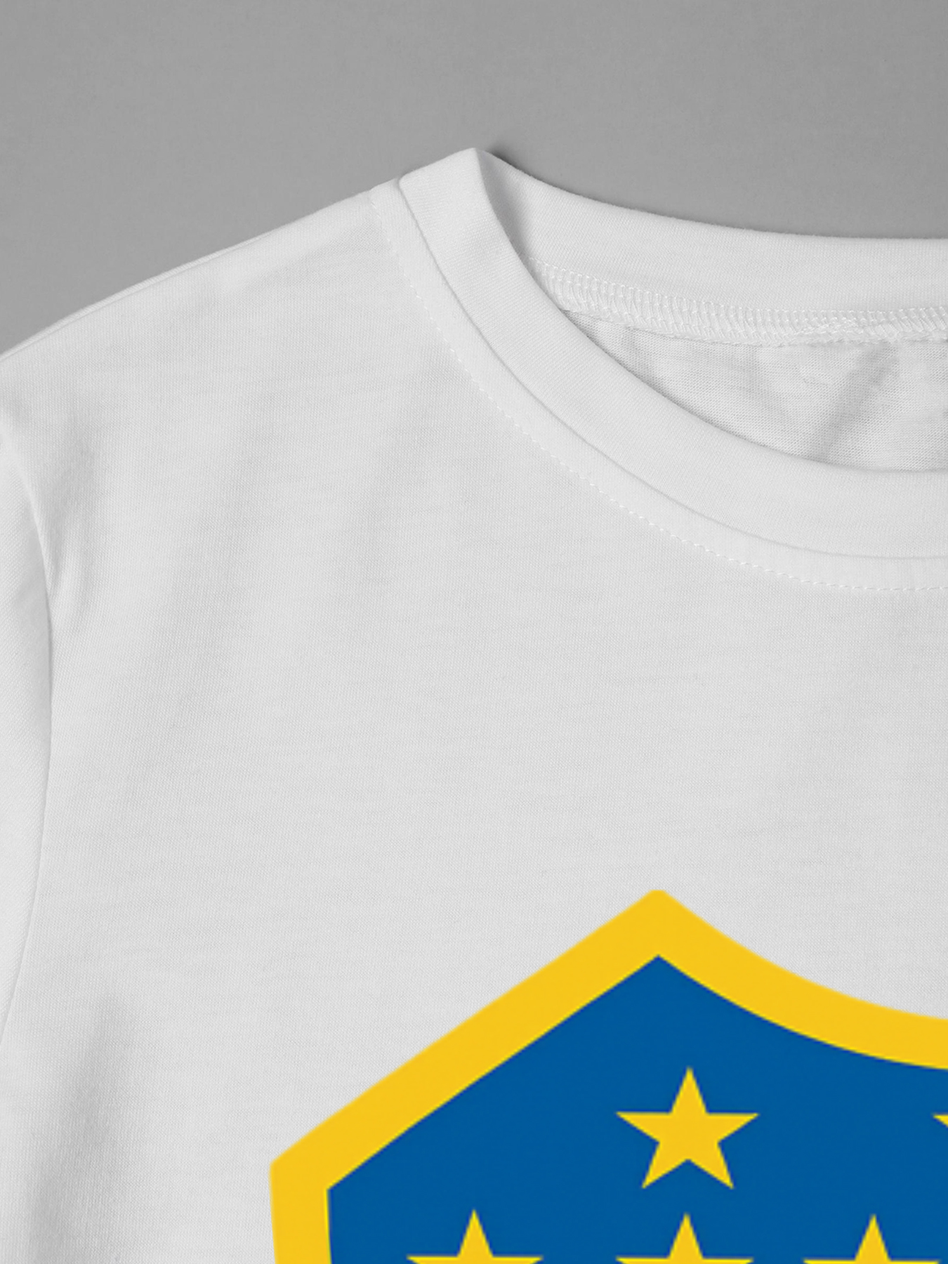 Men's Printed T-Shirt with CABJ Shield Logo and Stars Design, Casual Round Neck Summer Lightweight Breathable Short Sleeve Tee for Sports Fans and Everyday Wear, Suitable for Adults and Football Enthusiasts