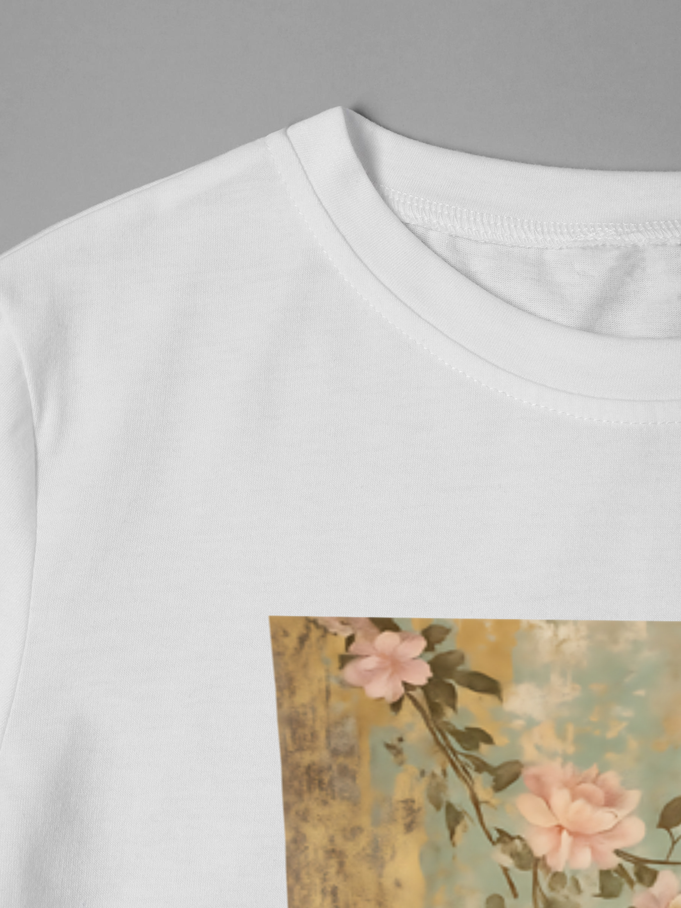 Men's Floral Print T-Shirt with Vintage Rose Pattern and Soft Pastel Colors, Casual Round Neck Lightweight Breathable Summer Short Sleeve Tee for Outdoor Activities, Travel, Daily Wear, Suitable for Men Who Love Artistic and Romantic Styles