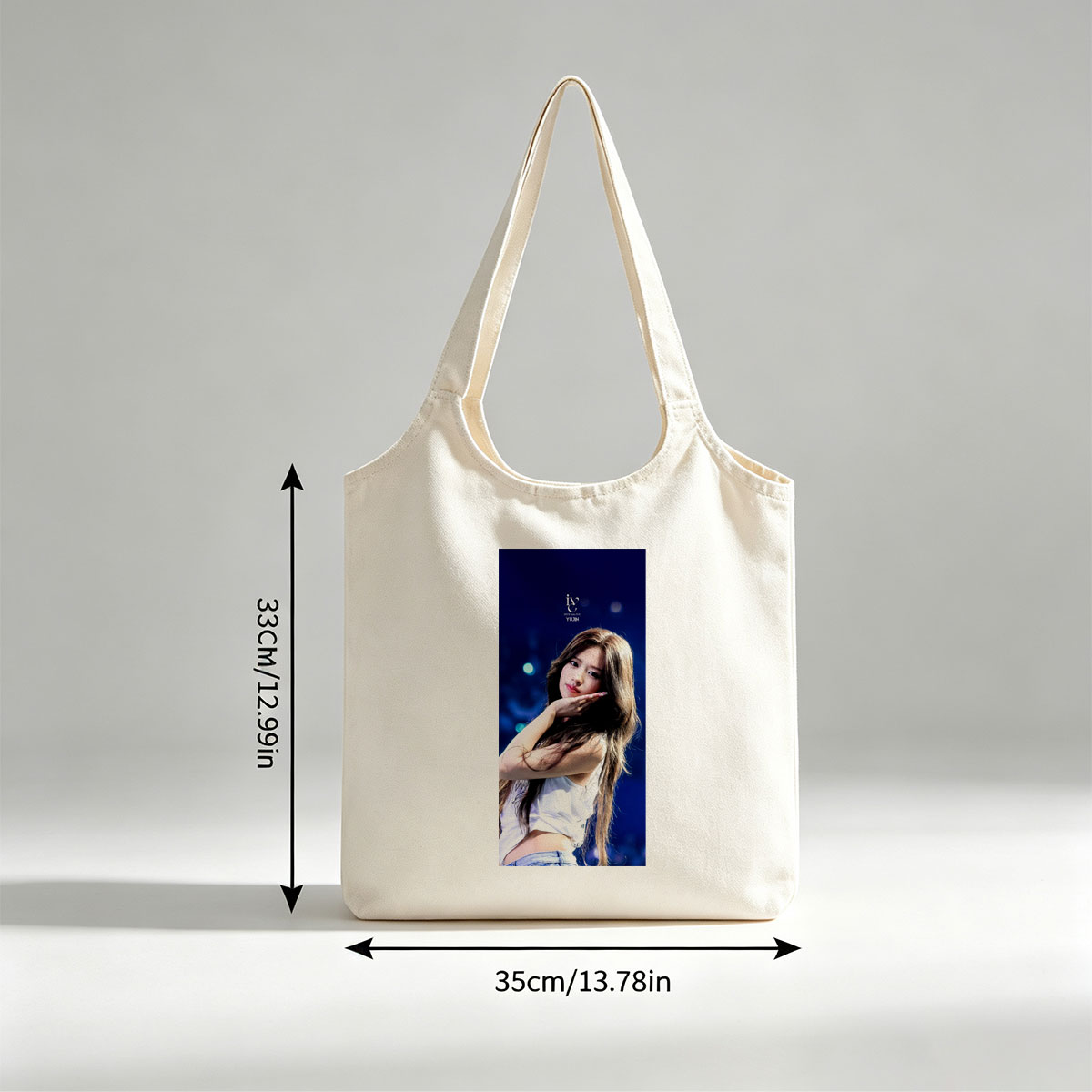 IVE Yujin Stage Performance Close-Up Portrait - Canvas shoulder bags/
